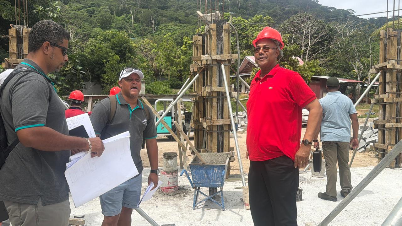 President Herminie visits housing project on La Digue
