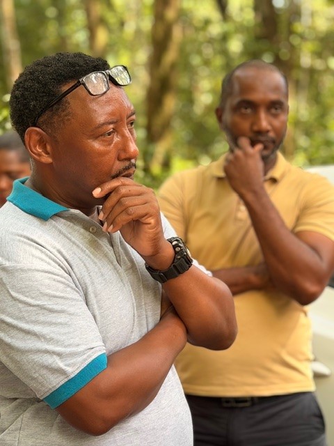 Site visits on Praslin.